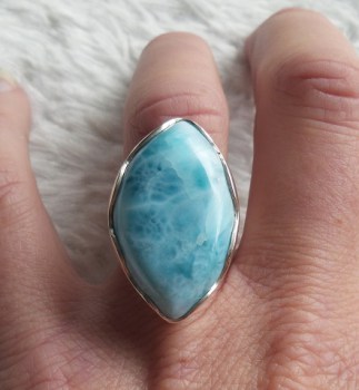 Zilveren ring gezet met Larimar ring maat 16.5 mm